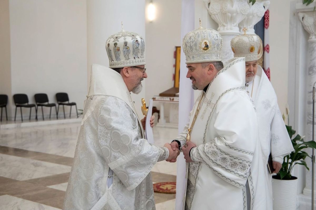 «Взірець ревної молитви та чутливості до потреб ближнього», — Глава УГКЦ привітав владику Андрія Хім’яка з 45-річчям