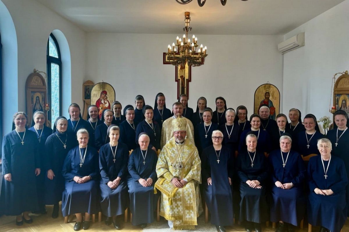 «Наше покликання — бути відповіддю Бога на потреби світу»: дорога служіння сестер служебниць Непорочної Діви Марії