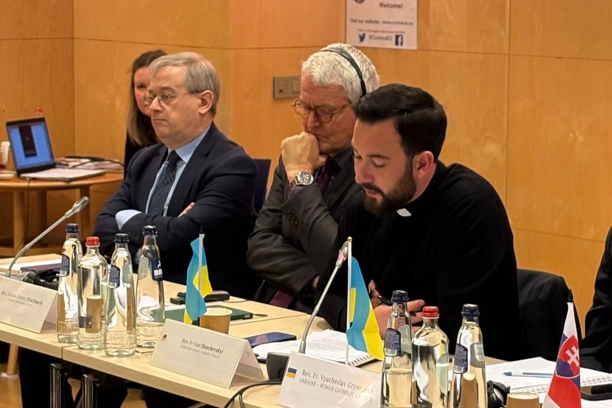 У Брюсселі представник УГКЦ закликав європейських єпископів не допускати втоми від війни в Україні