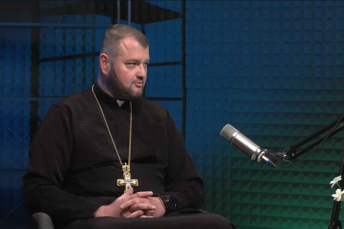 «Лікар лікує те, що болить у тілі, а капелан допомагає лікарю — лікує те, що болить у душі», — о. Віталій Воєца