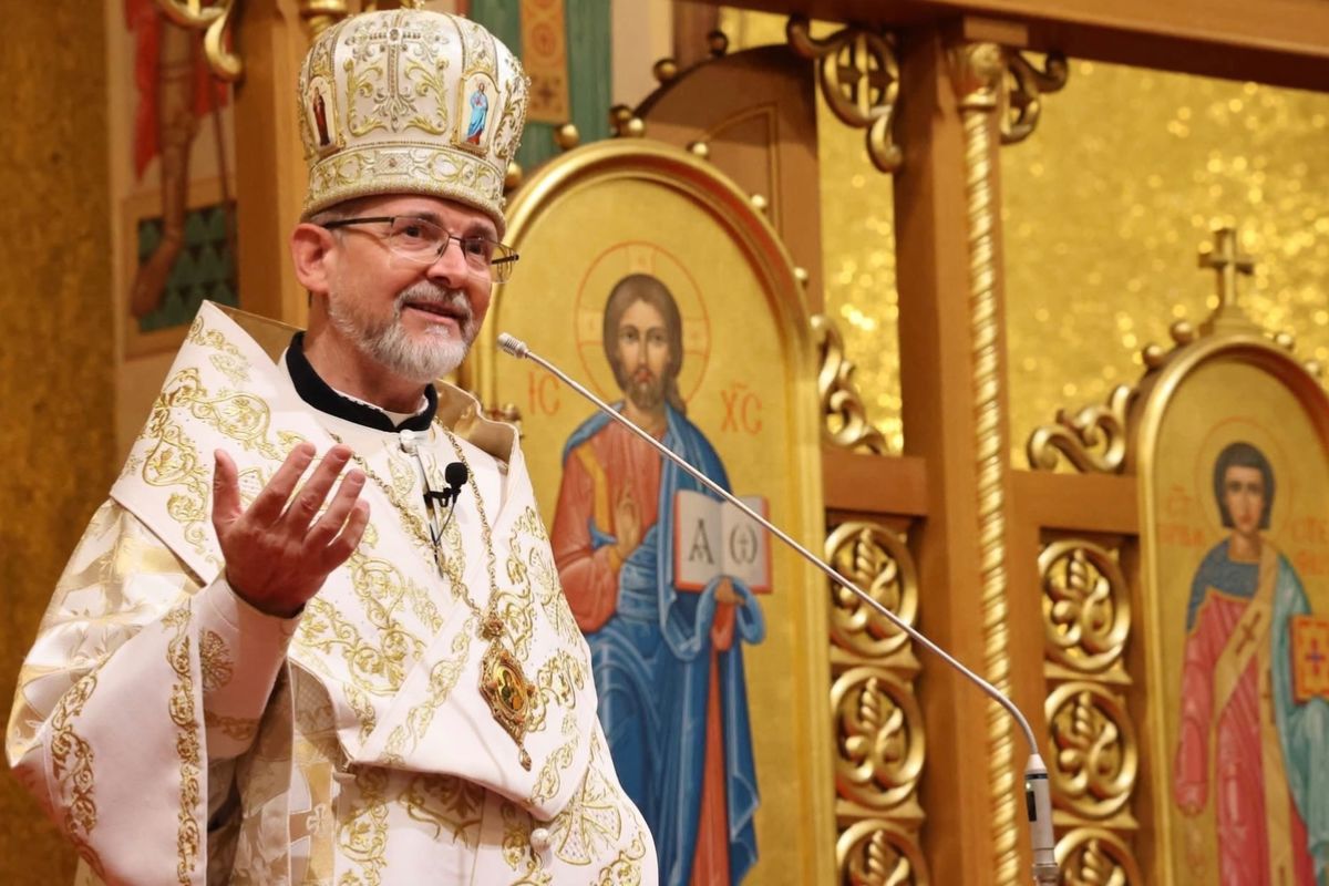 «Приклад служіння й милосердя в допомозі постраждалим від війни»: Глава УГКЦ привітав владику Богдана Дзюраха з ювілеєм хіротонії