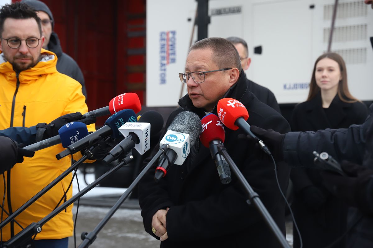 Майже 6 мільйонів злотих, генератори та обігрівачі для Києва: Глава УГКЦ подякував кардиналу Ґжеґожеві Рисю та полякам за допомогу