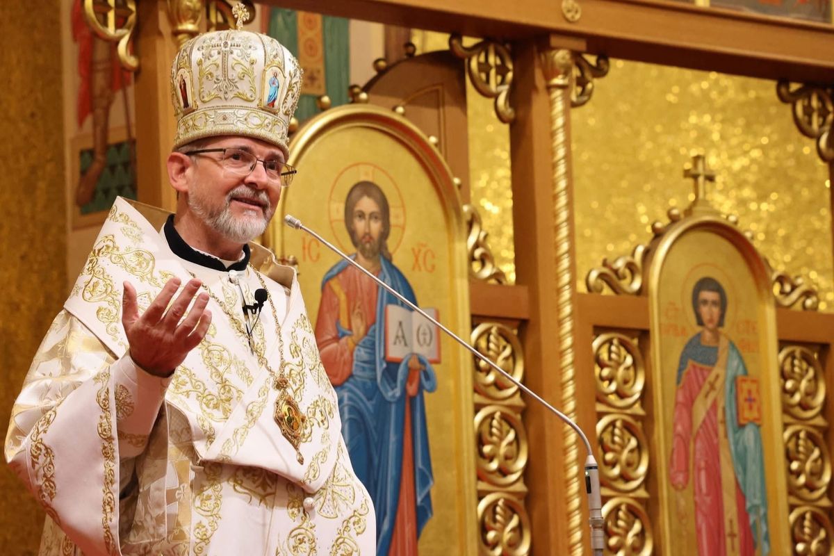 «Ви продовжуєте світити для Божого люду мудрістю, молитвою та жертовною працею», — Глава УГКЦ у ювілей священства владики Богдана Дзюраха