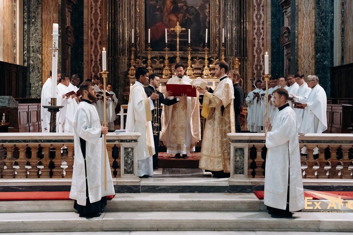 Українські студенти в Римі організували візантійську Літургію та благодійний збір для прифронтових регіонів