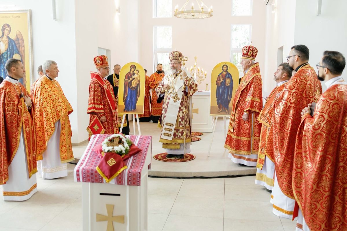 Блаженніший Святослав освятив гарнізонний храм Святого архистратига Михаїла на Прикарпатті
