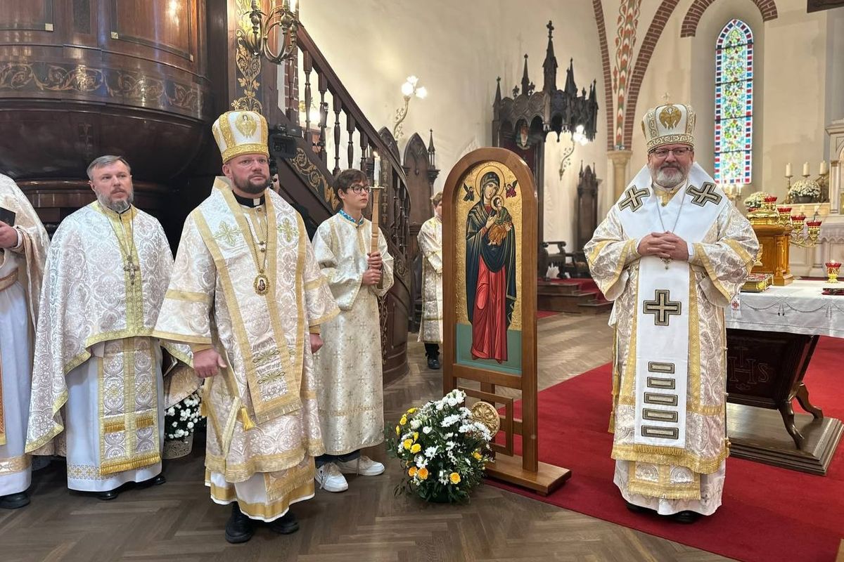 «Боже Слово несе в собі зародок воскресіння і надії на життя вічне», — Глава УГКЦ у Ризі