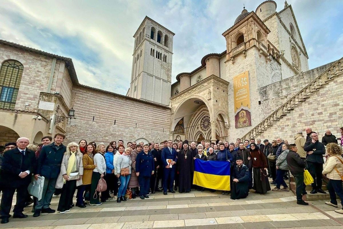 В Ассізі відбулася молитва за мир в Україні під проводом кардинала Маттео Дзуппі